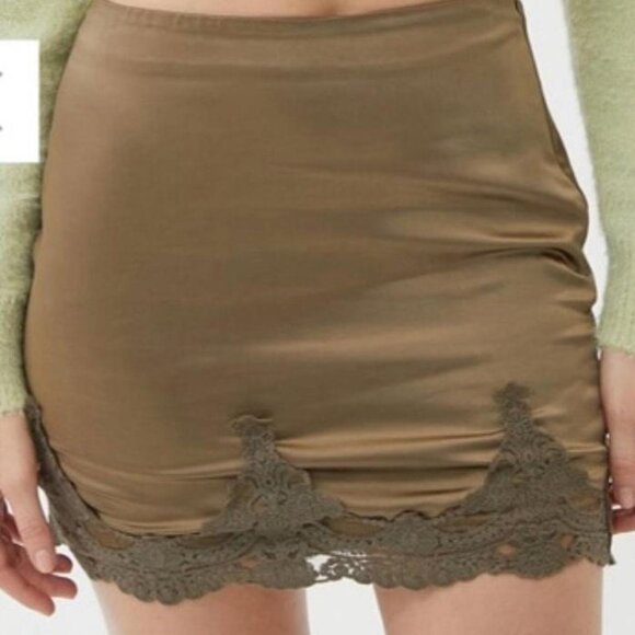 Urban Outfitters Dresses & Skirts - Urban outfitters Mini khaki green lace trim skirt